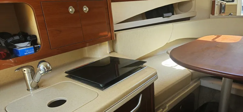 Slide: The Image of Sea Ray 260 Sundancer 2008 - 18