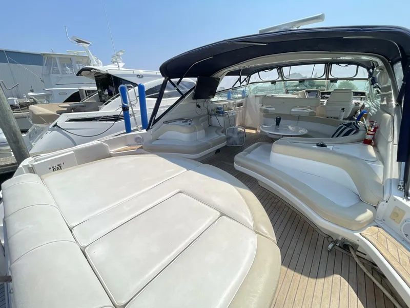 Slide: The Image of Sea Ray 630 Super Sun Sport 1998 - 19