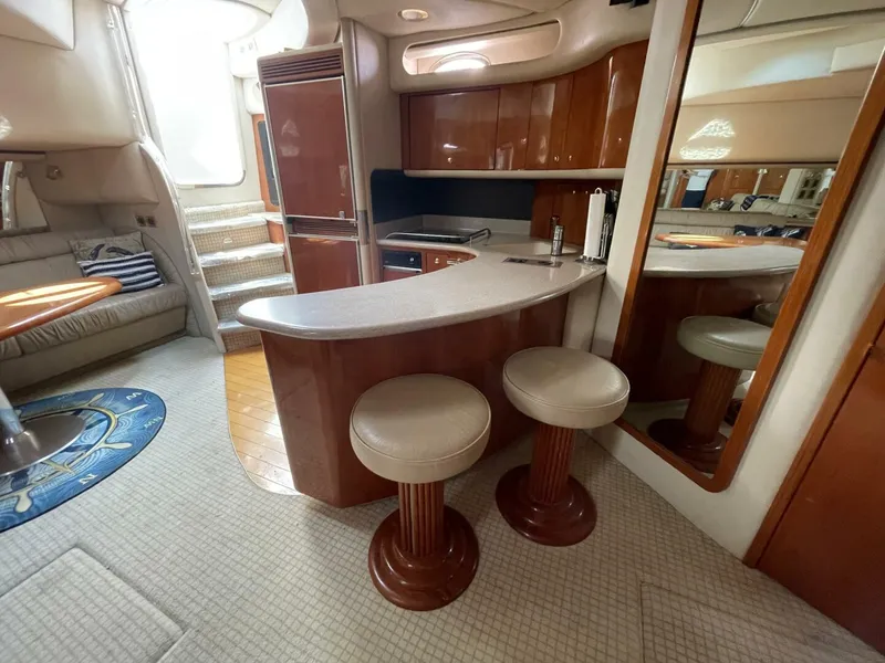 Slide: The Image of Sea Ray 630 Super Sun Sport 1998 - 52