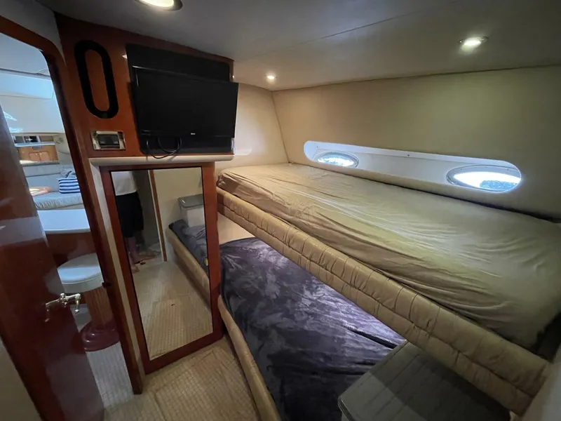 Slide: The Image of Sea Ray 630 Super Sun Sport 1998 - 60