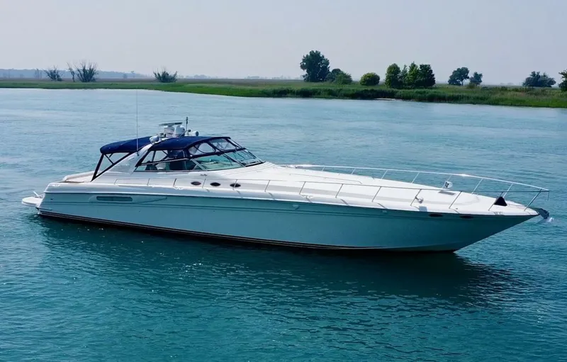 Slide: The Image of Sea Ray 630 Super Sun Sport 1998 - 9