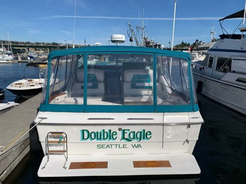 Slide: The Image of Sea Ray 390 Express 1989 - 16
