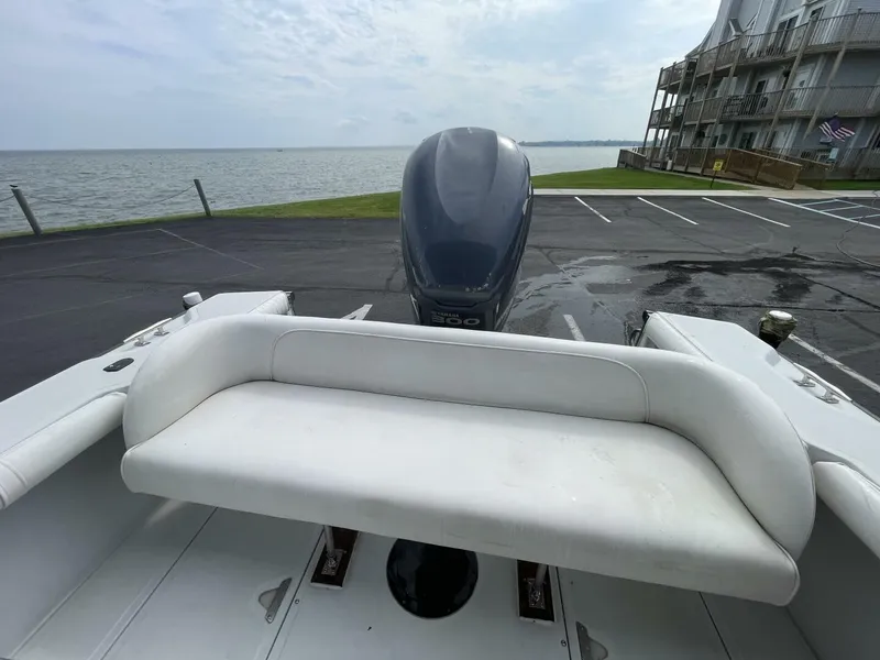 Slide: The Image of Boston Whaler 21 Outrage 1993 - 9