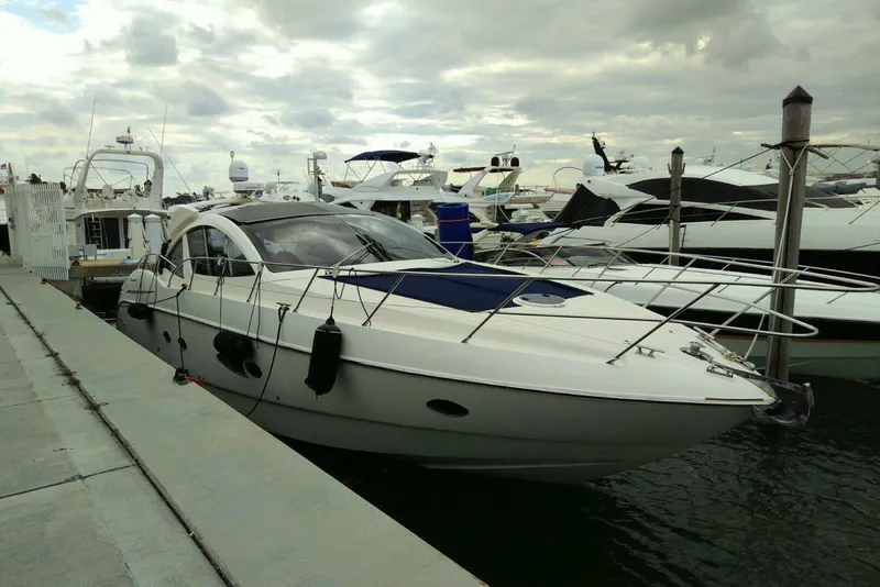 Slide: The Image of Azimut Atlantis 54 2010 - 3