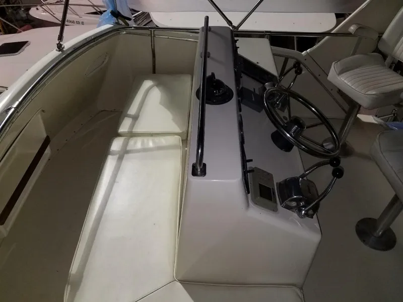 Slide: The Image of Chris-Craft 360 Commander Sport Fish 1979 - 12