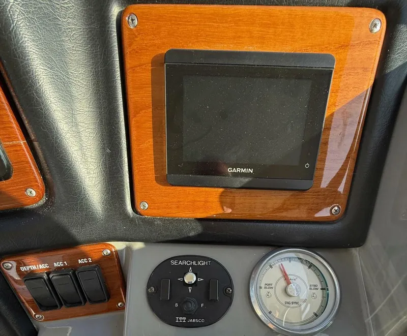 Slide: The Image of Cruisers 420 Express 2006 - 11