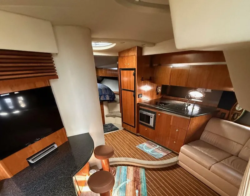 Slide: The Image of Cruisers 420 Express 2006 - 15
