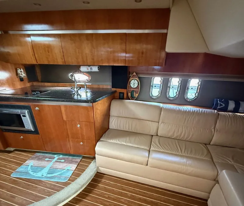 Slide: The Image of Cruisers 420 Express 2006 - 18