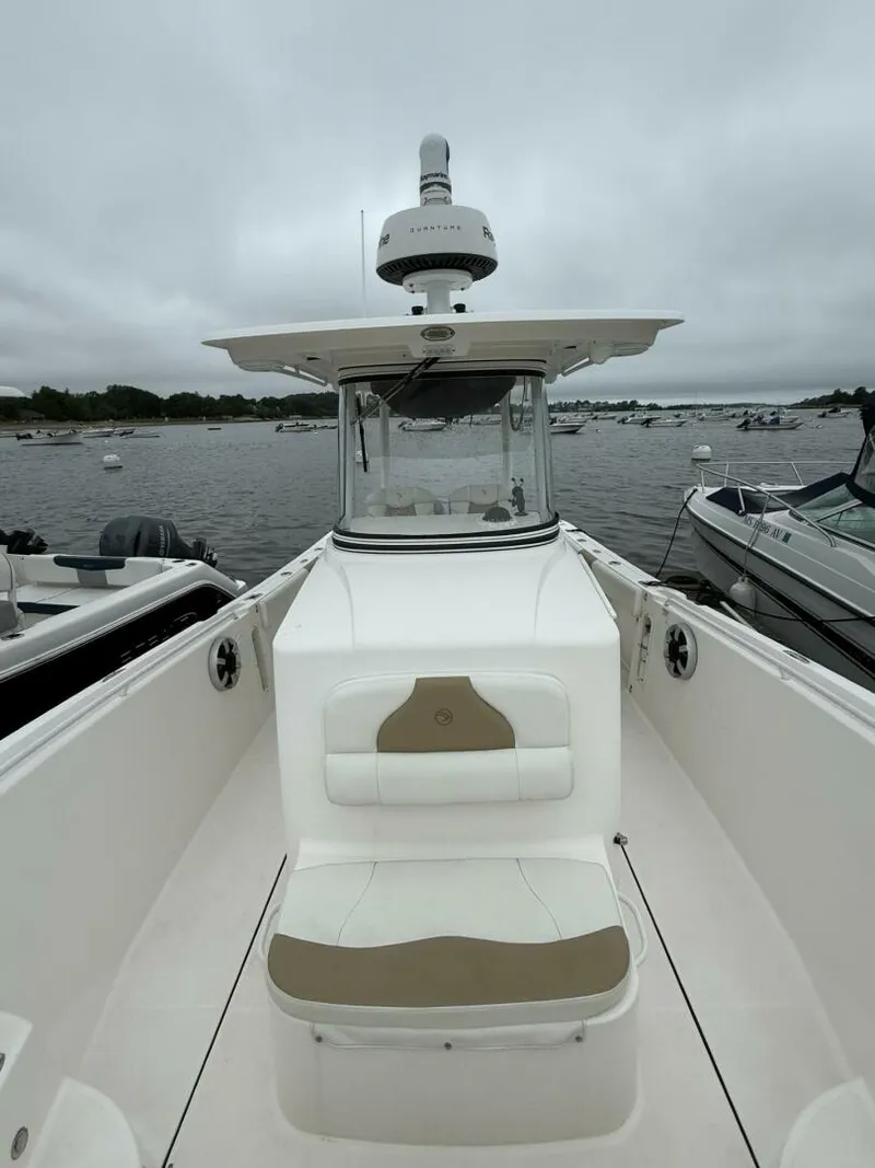 Slide: The Image of Edgewater 280 CC 2015 - 12
