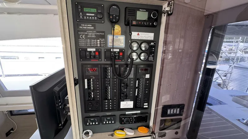 Slide: The Image of Leopard 43 Powercat 2018 - 17