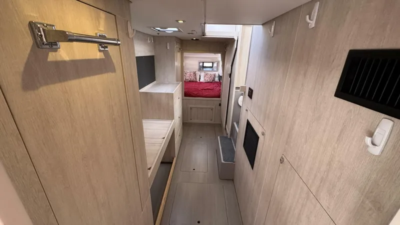Slide: The Image of Leopard 43 Powercat 2018 - 48