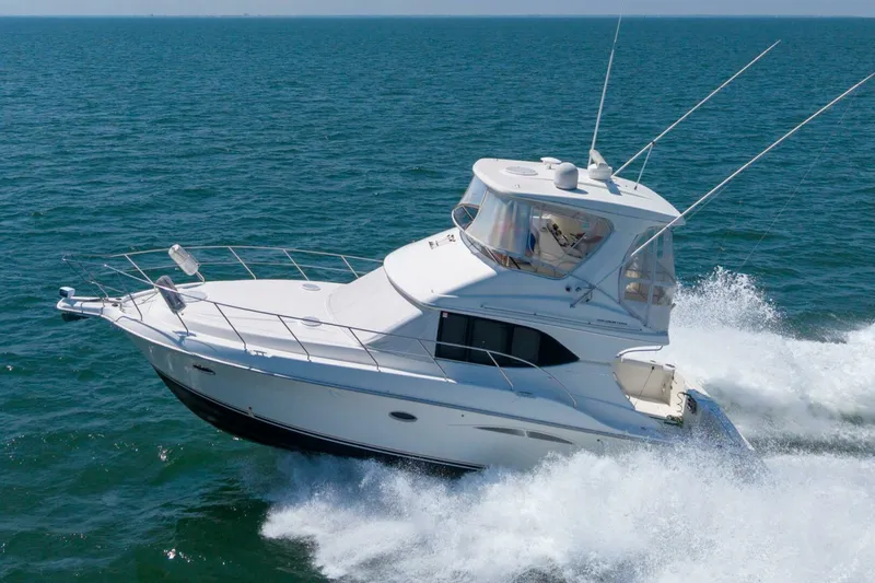 Slide: The Image of Silverton 38 Convertible 2007 - 8