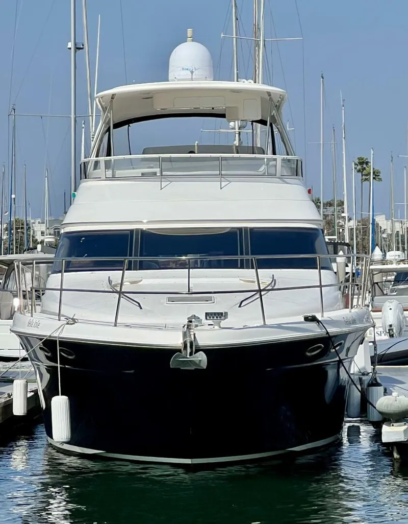 Slide: The Image of Sea Ray 560 Sedan Cruiser 2002 - 3