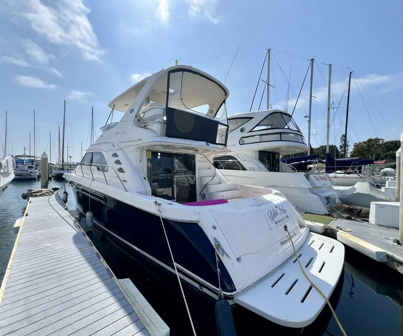 Slide: The Image of Sea Ray 560 Sedan Cruiser 2002 - 5