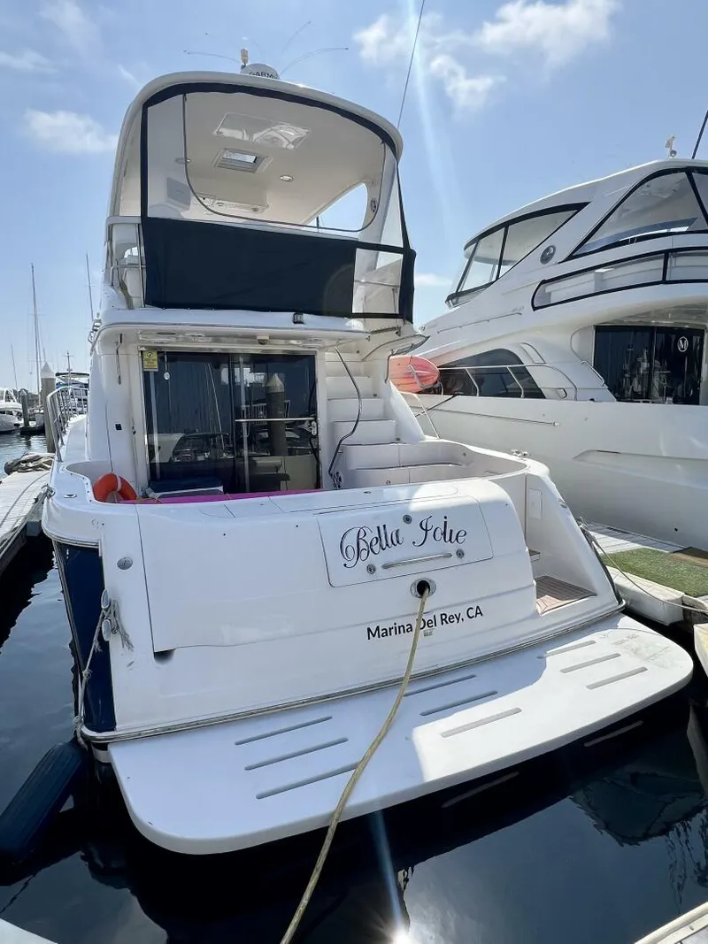 Slide: The Image of Sea Ray 560 Sedan Cruiser 2002 - 6