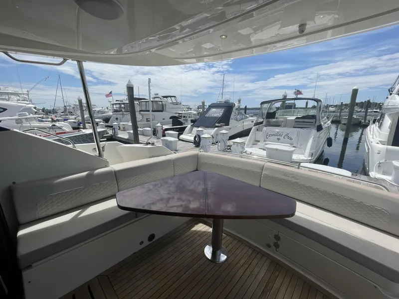 Slide: The Image of Sea Ray L59 Fly 2017 - 6
