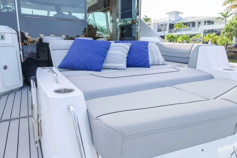 Slide: The Image of Cruisers 45 Cantius 2014 - 17