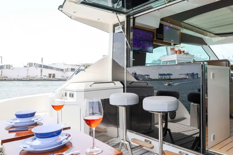 Slide: The Image of Cruisers 45 Cantius 2014 - 24