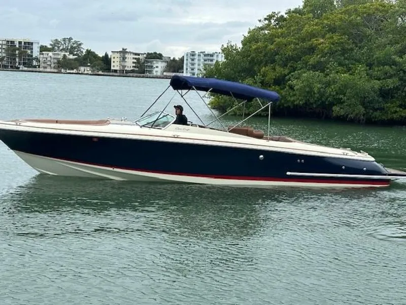 The Image of Chris-Craft Launch 32 2015 - 0
