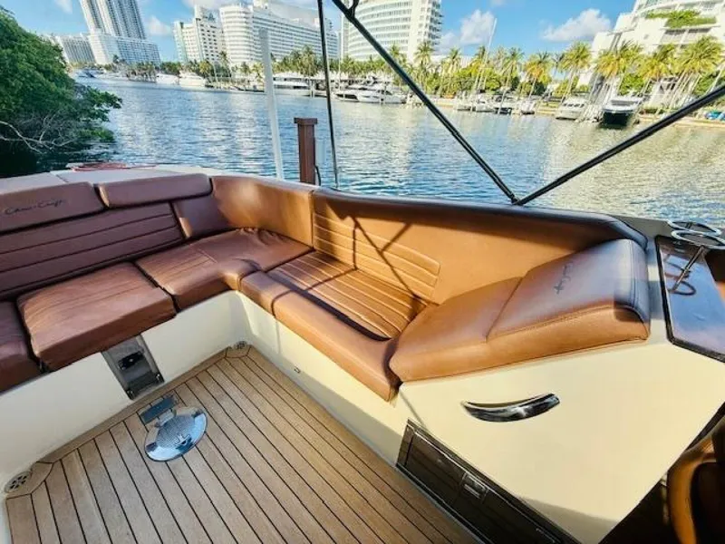 Slide: The Image of Chris-Craft Launch 32 2015 - 22