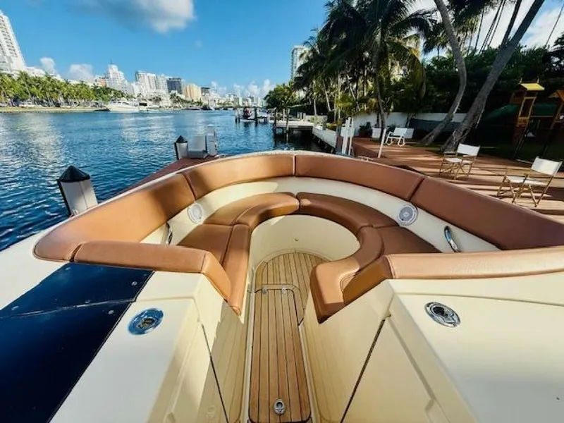 Slide: The Image of Chris-Craft Launch 32 2015 - 35