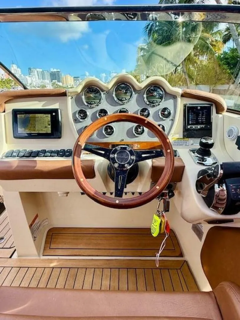 Slide: The Image of Chris-Craft Launch 32 2015 - 43