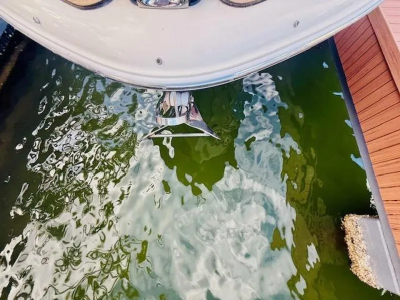 Slide: The Image of Chris-Craft Launch 32 2015 - 54