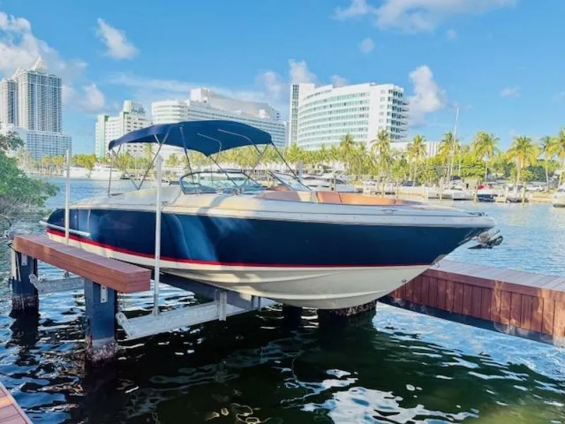Slide: The Image of Chris-Craft Launch 32 2015 - 9