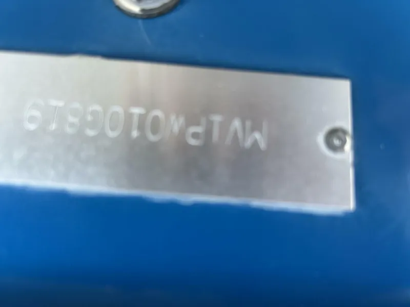 Slide: The Image of Pathfinder 2200 CC 2019 - 26