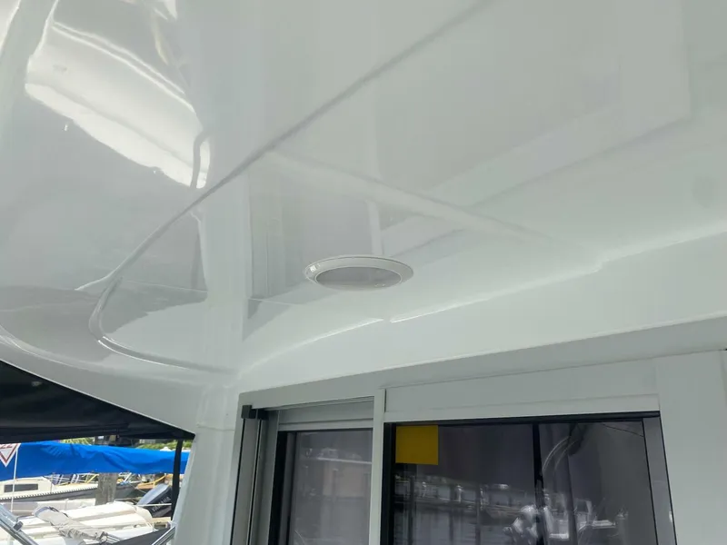 Slide: The Image of Beneteau Antares 8 2023 - 7