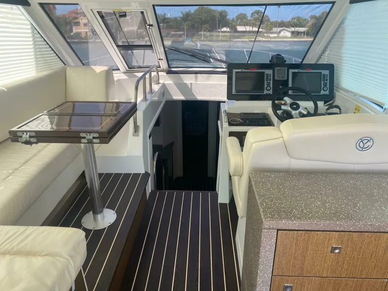 Slide: The Image of Cruisers 48 Cantius 2012 - 10