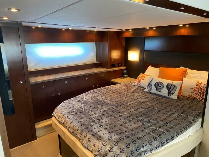 Slide: The Image of Cruisers 48 Cantius 2012 - 19