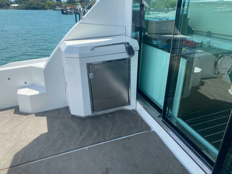 Slide: The Image of Cruisers 48 Cantius 2012 - 4