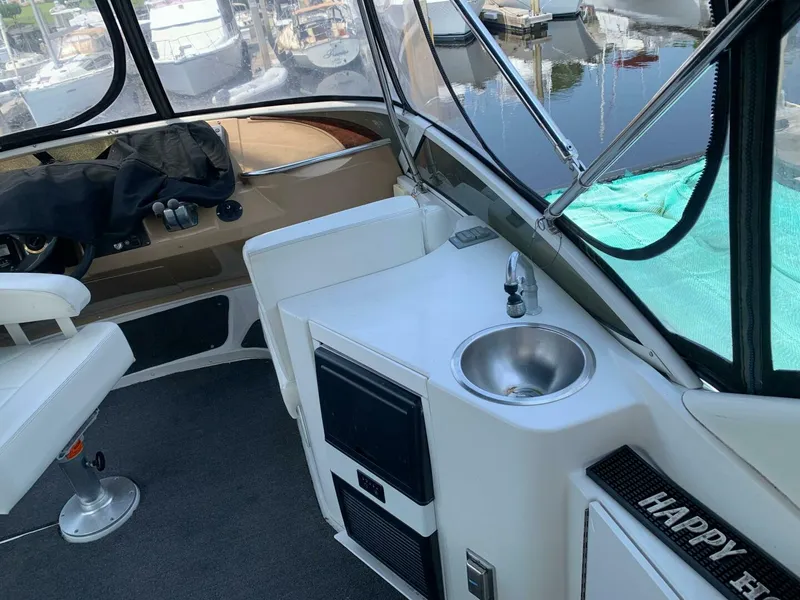 Slide: The Image of Carver Yachts 396 Aft Cabin MY 2001 - 38