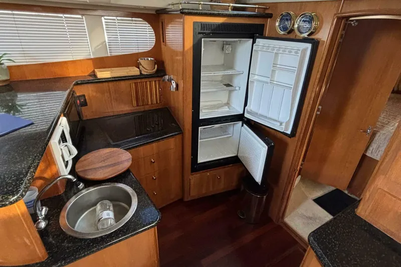 Slide: The Image of Carver Yachts 396 Aft Cabin MY 2001 - 55