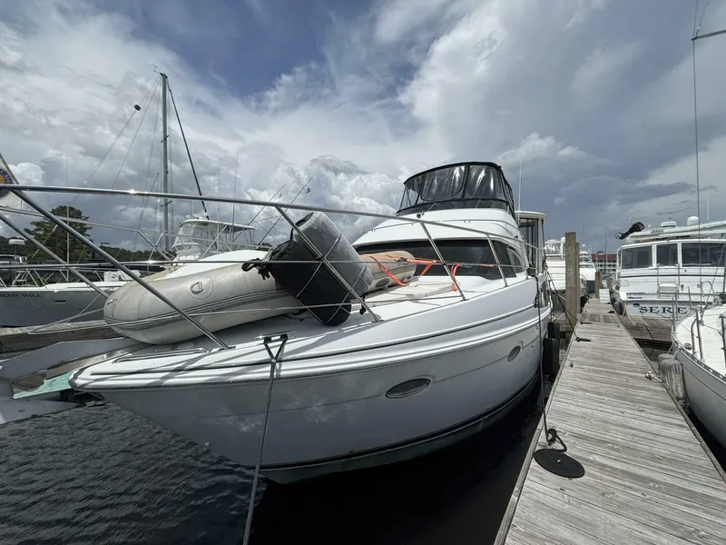 Slide: The Image of Carver Yachts 396 Aft Cabin MY 2001 - 6