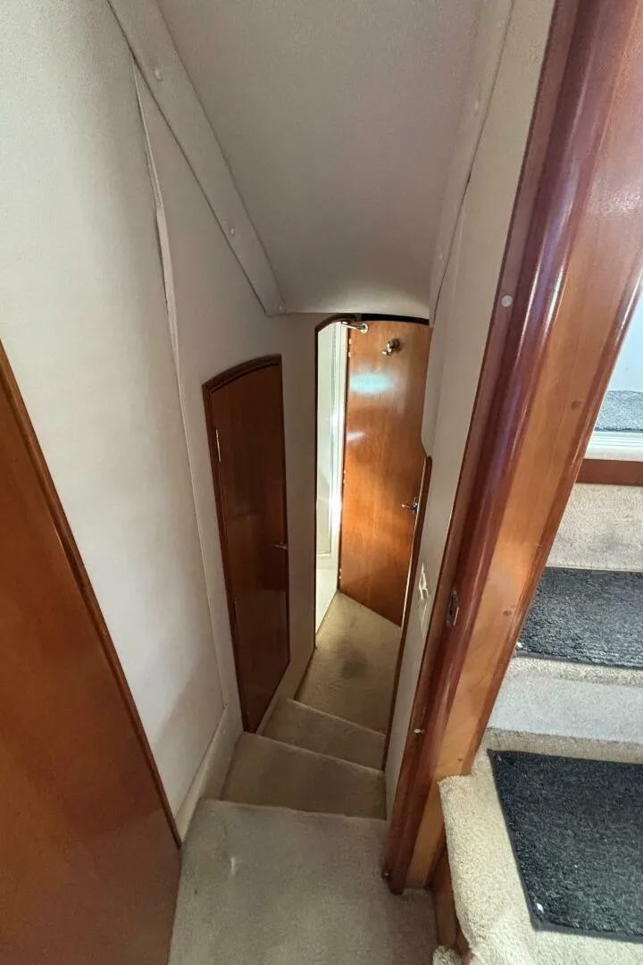 Slide: The Image of Carver Yachts 396 Aft Cabin MY 2001 - 61