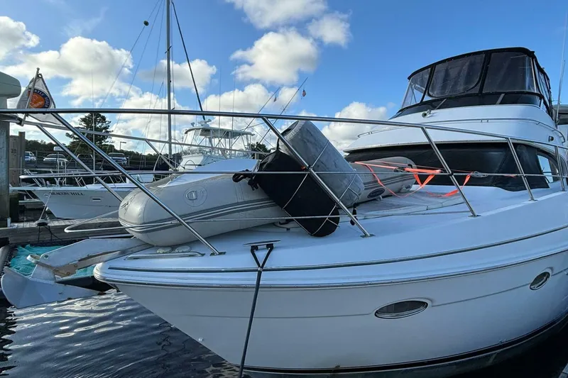 Slide: The Image of Carver Yachts 396 Aft Cabin MY 2001 - 7