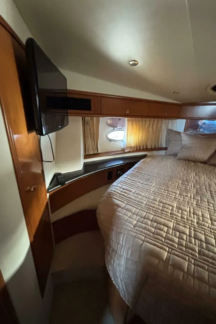 Slide: The Image of Carver Yachts 396 Aft Cabin MY 2001 - 75
