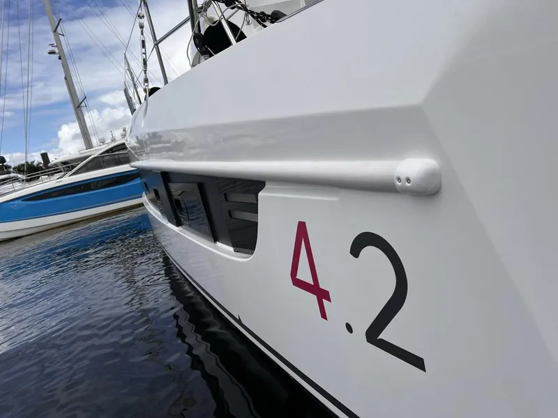 Slide: The Image of Bali 4.2 2023 - 5