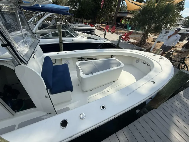 Slide: The Image of Egret 290 Offshore 2018 - 3