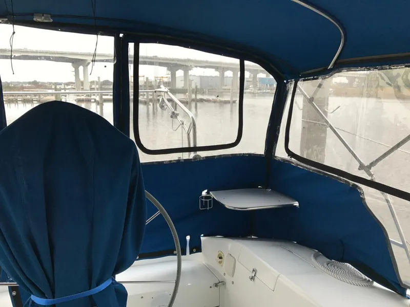 Slide: The Image of Catalina 42 Mk II 1995 - 16