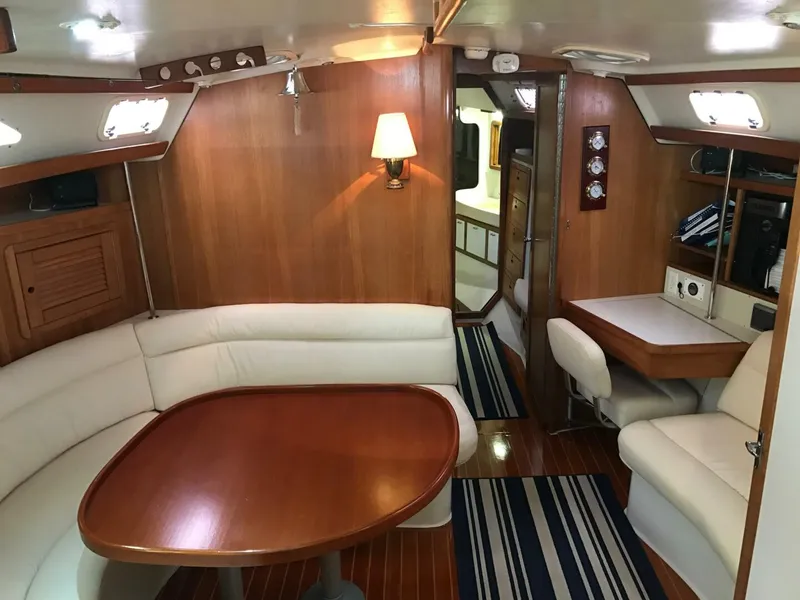 Slide: The Image of Catalina 42 Mk II 1995 - 20