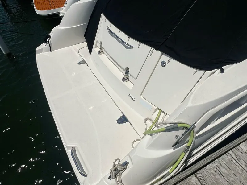 Slide: The Image of Sea Ray 310 Sundancer 2007 - 3