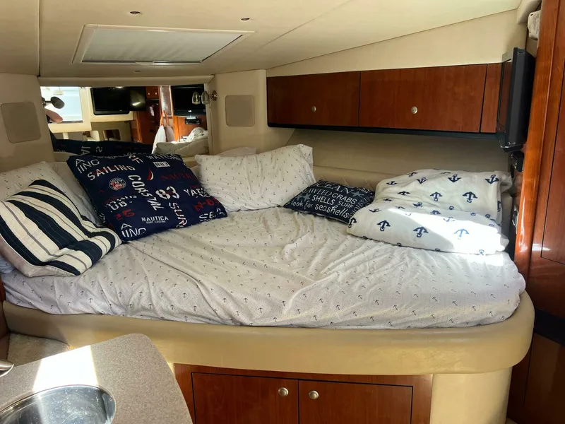 Slide: The Image of Sea Ray 310 Sundancer 2007 - 9