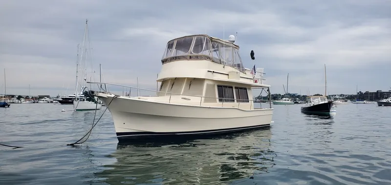 The Image of Mainship 400 Trawler 2004 - 0