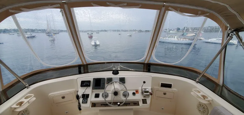 Slide: The Image of Mainship 400 Trawler 2004 - 14