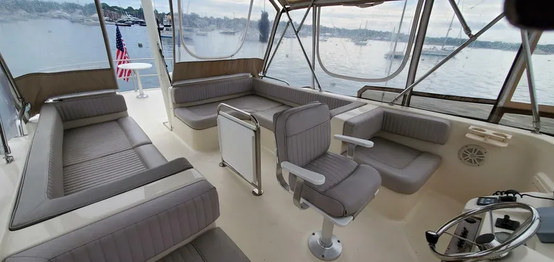 Slide: The Image of Mainship 400 Trawler 2004 - 16