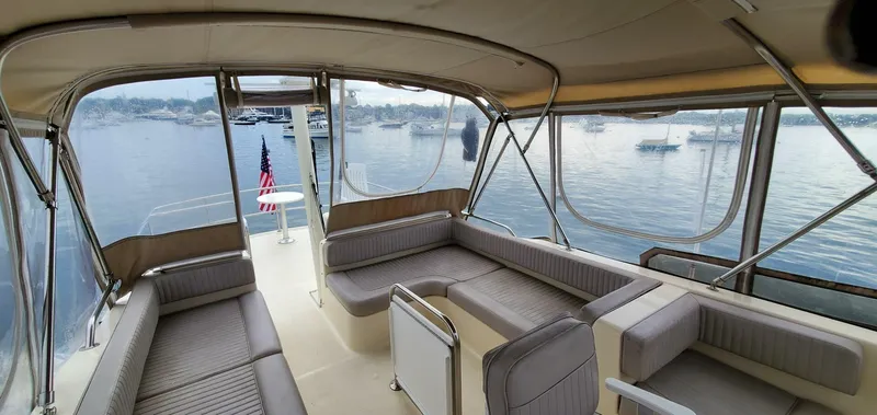 Slide: The Image of Mainship 400 Trawler 2004 - 17