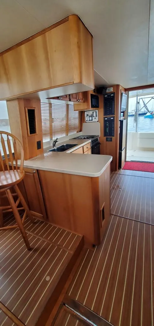 Slide: The Image of Mainship 400 Trawler 2004 - 42